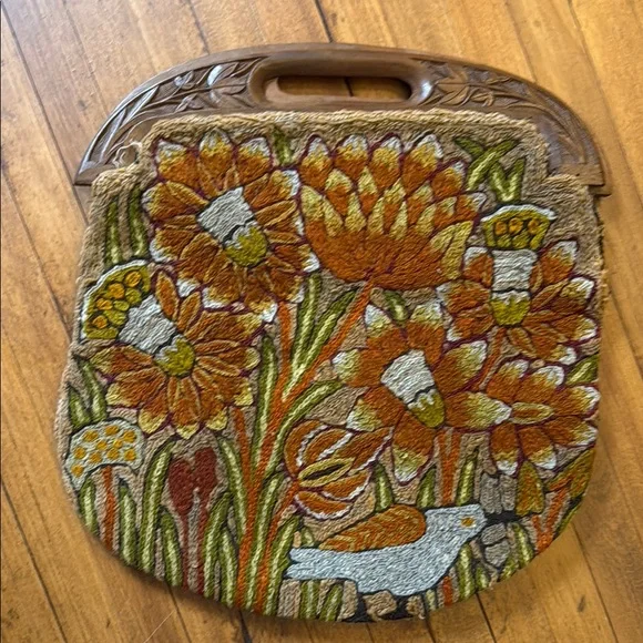 Vintage Floral Tapestry Handbag with Wooden Handle - Picture 1 of 3